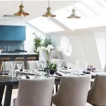 Luxe London Skyline View Penthouse