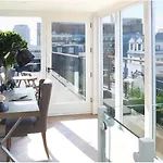 Luxe London Skyline View Penthouse